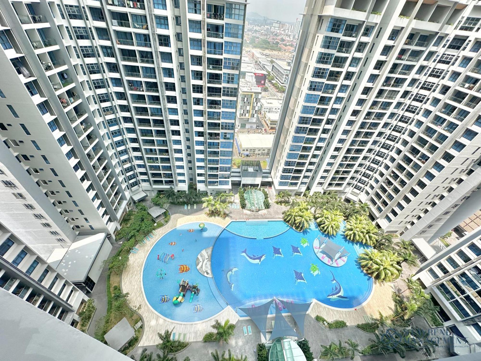 Apartment Atlantis Residences By Stayrene